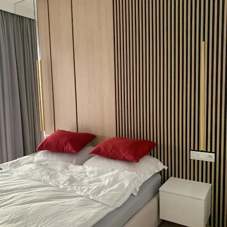 Apartment Nautica 4 *